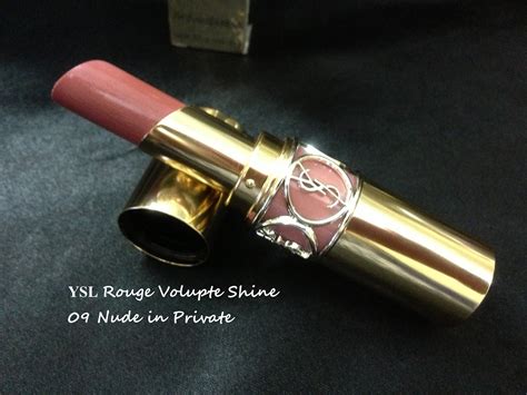 reviews of 09 Nude In Private, a Yves Saint Laurent Rouge 